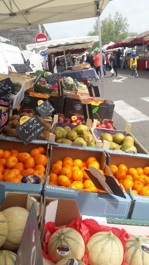 Photo marché tourin fruits